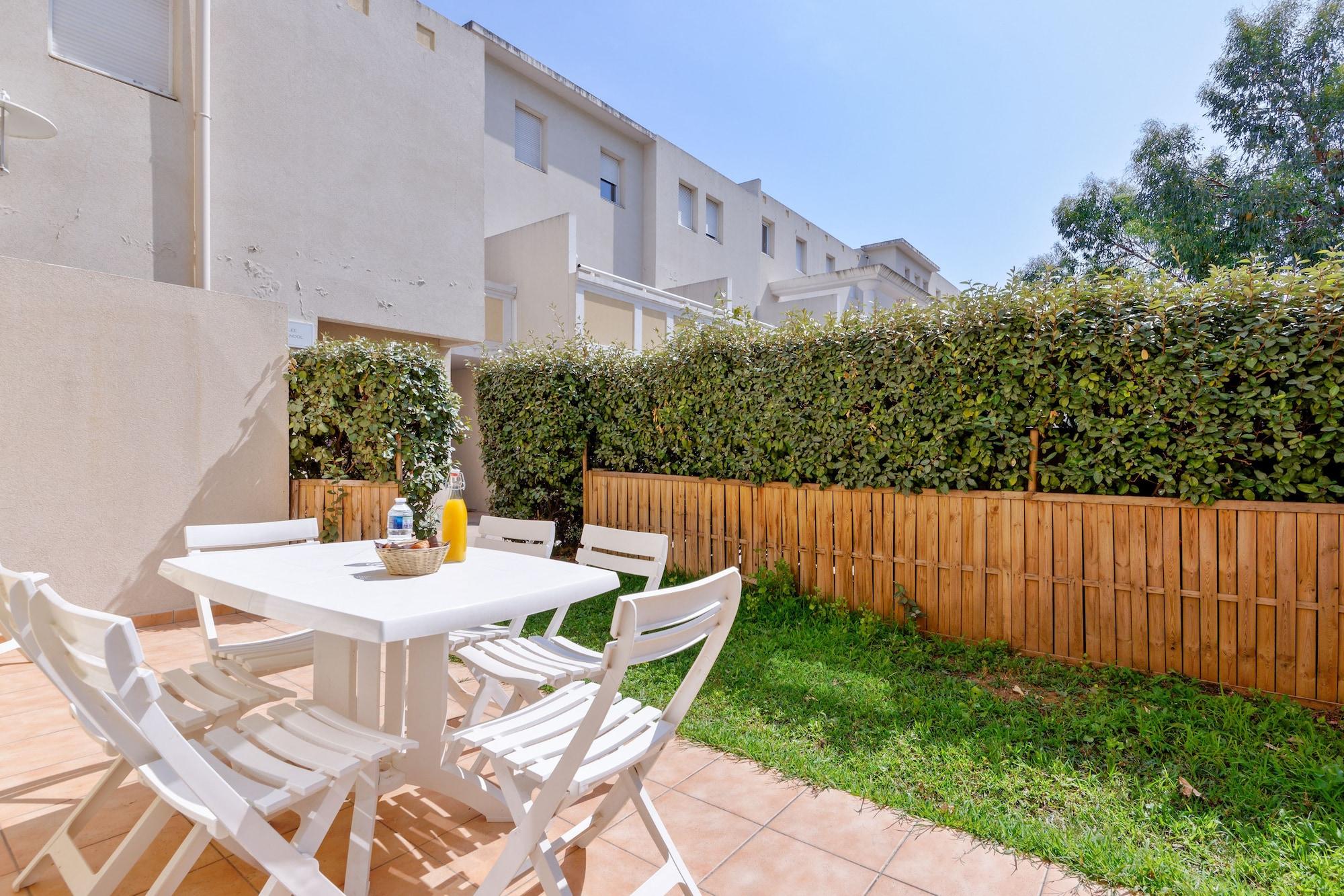 Comfort Aparthotel Six-Fours Six-Fours-les-Plages Exteriör bild