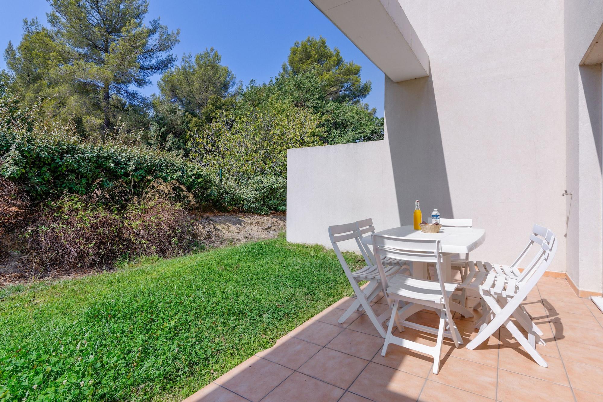 Comfort Aparthotel Six-Fours Six-Fours-les-Plages Exteriör bild