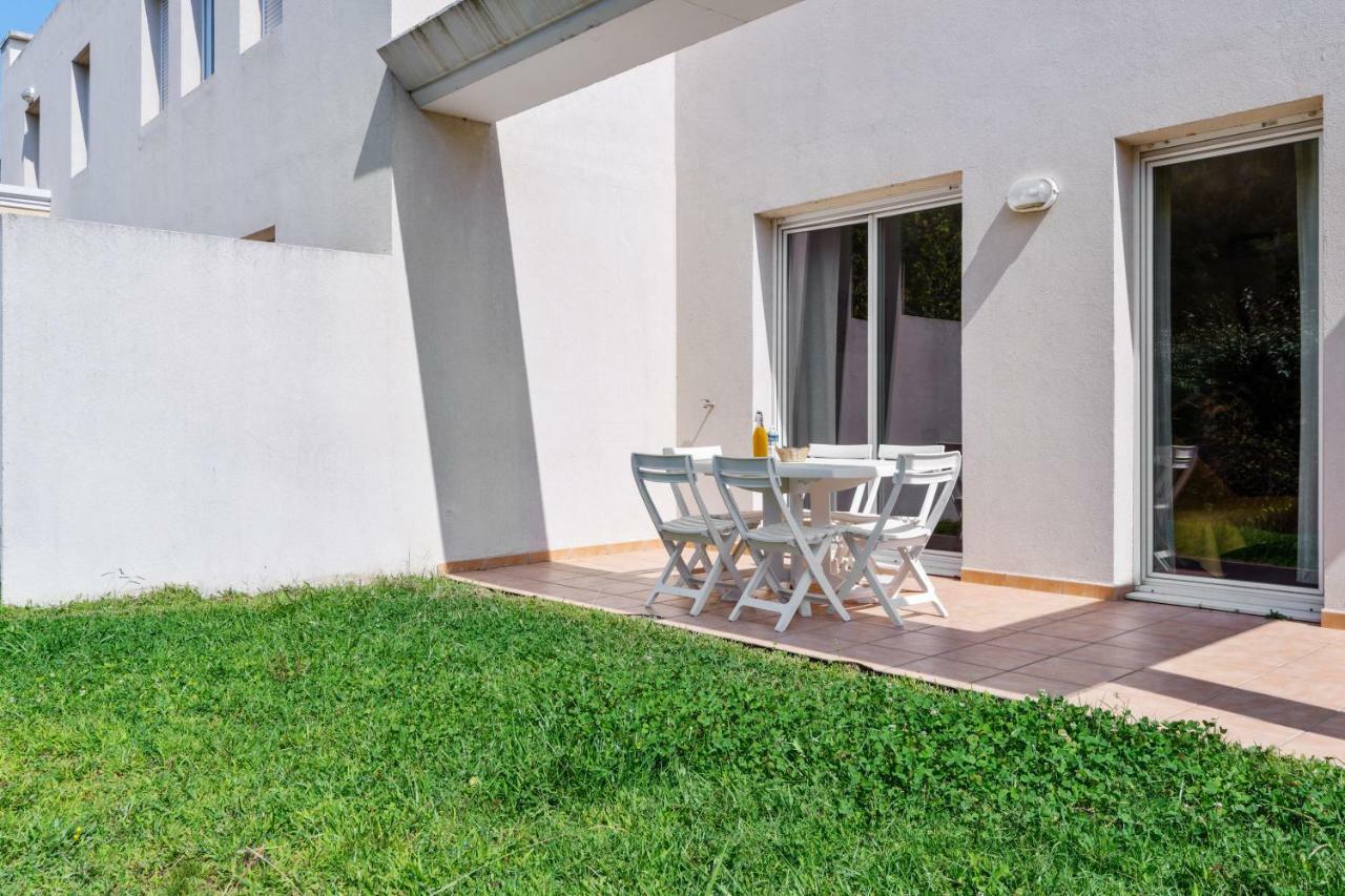 Comfort Aparthotel Six-Fours Six-Fours-les-Plages Exteriör bild